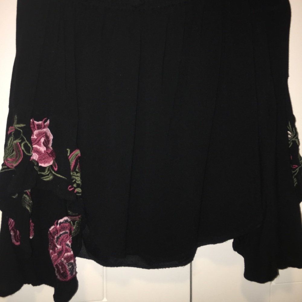flowy, off the shoulder, long sleeve floral top